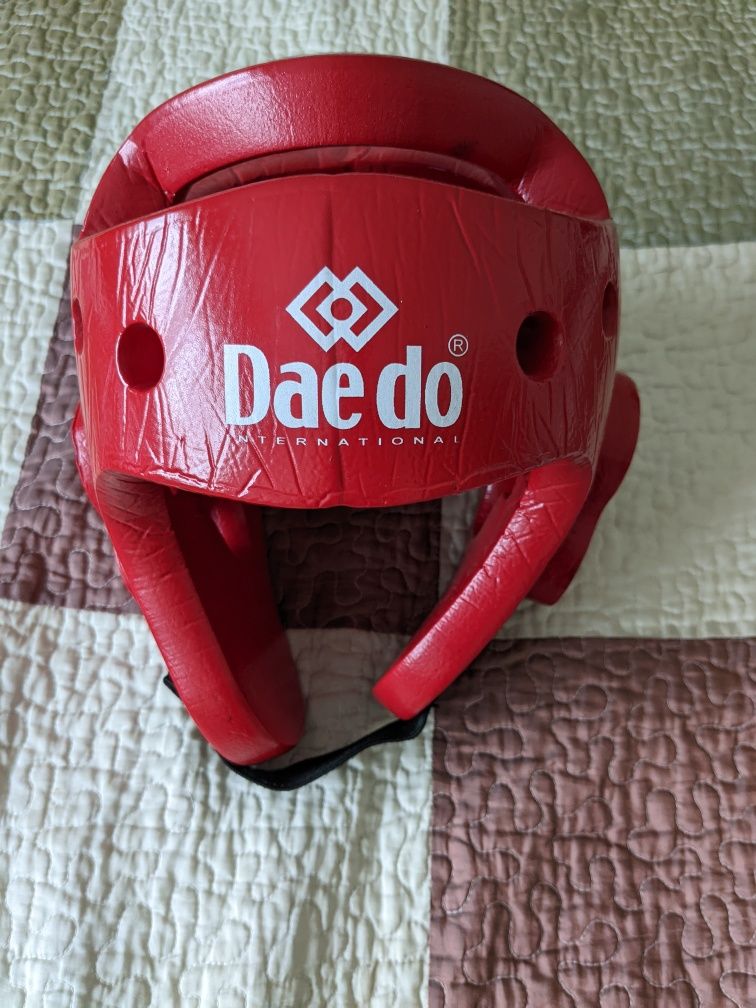 Шлем для таеквандо