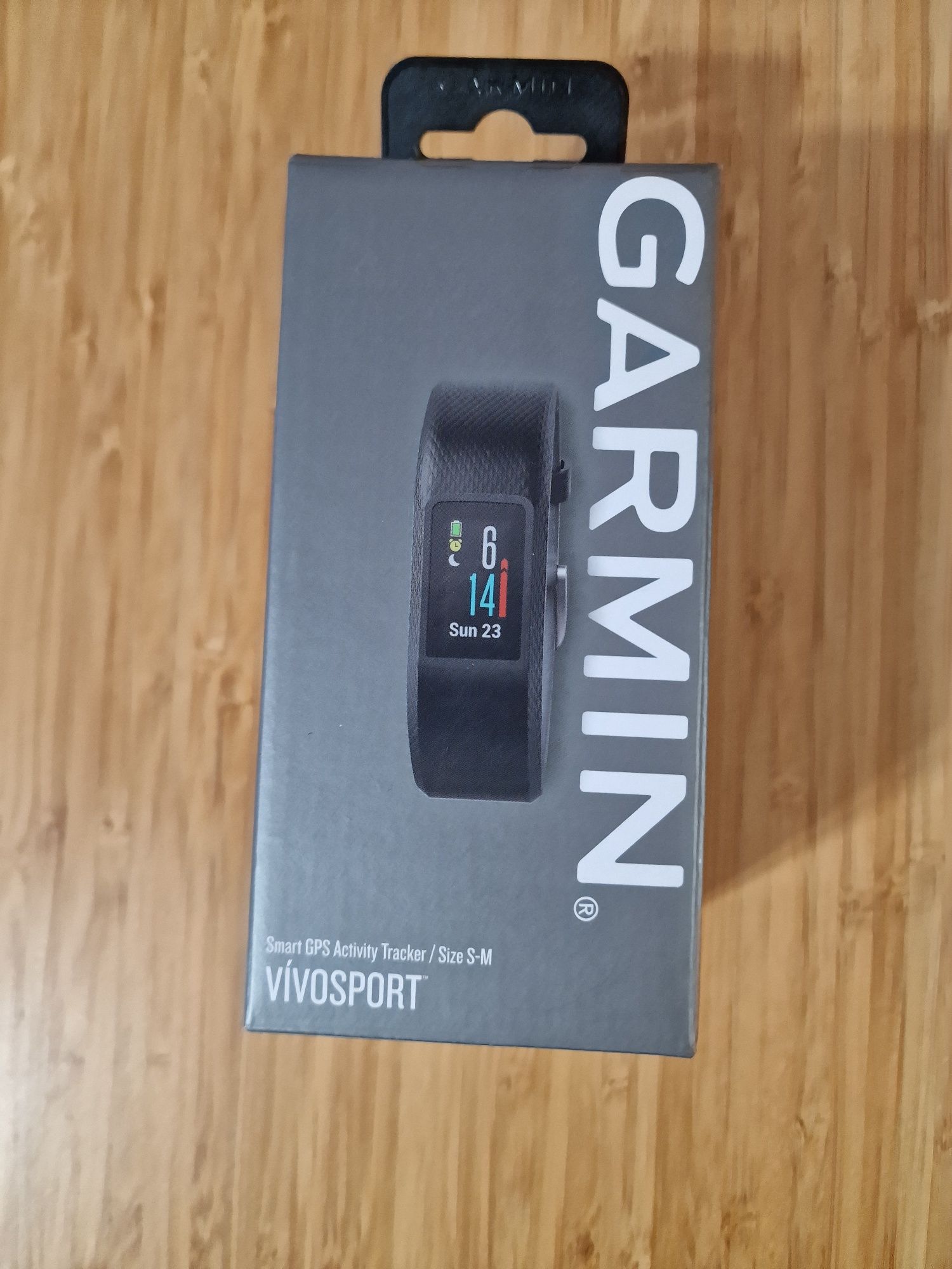 Garmin Vivosport GPS, HR tracker