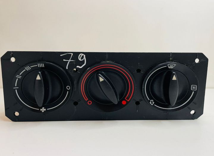 Panou climatronic 8D1819075 Audi A4 B5