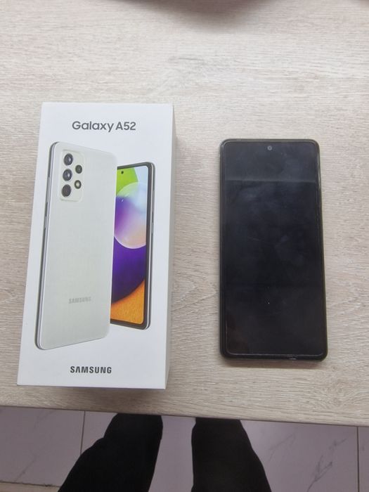 Продаётся телефон