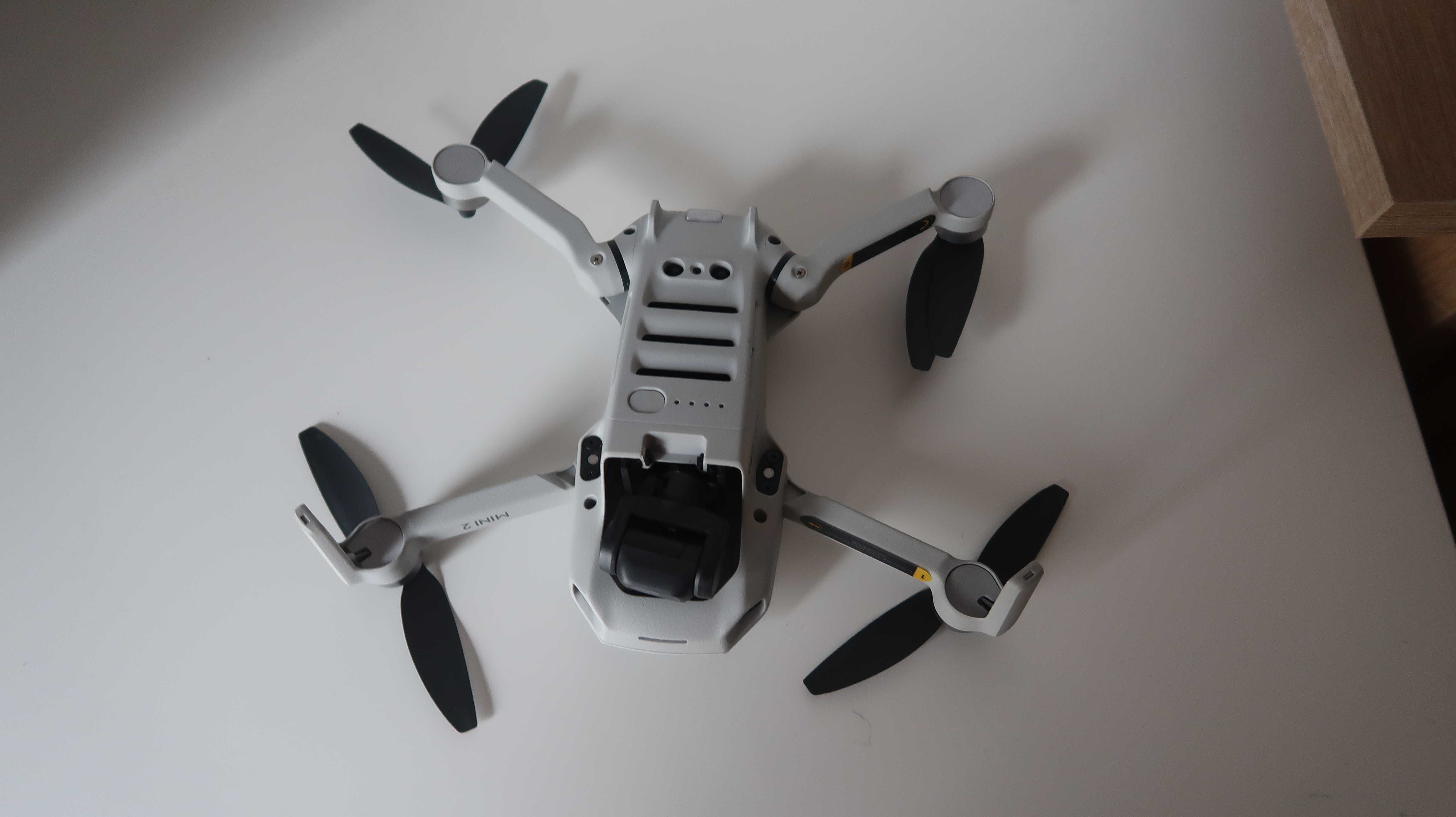 Drona DJI Mini Pro 2 Fly More Combo