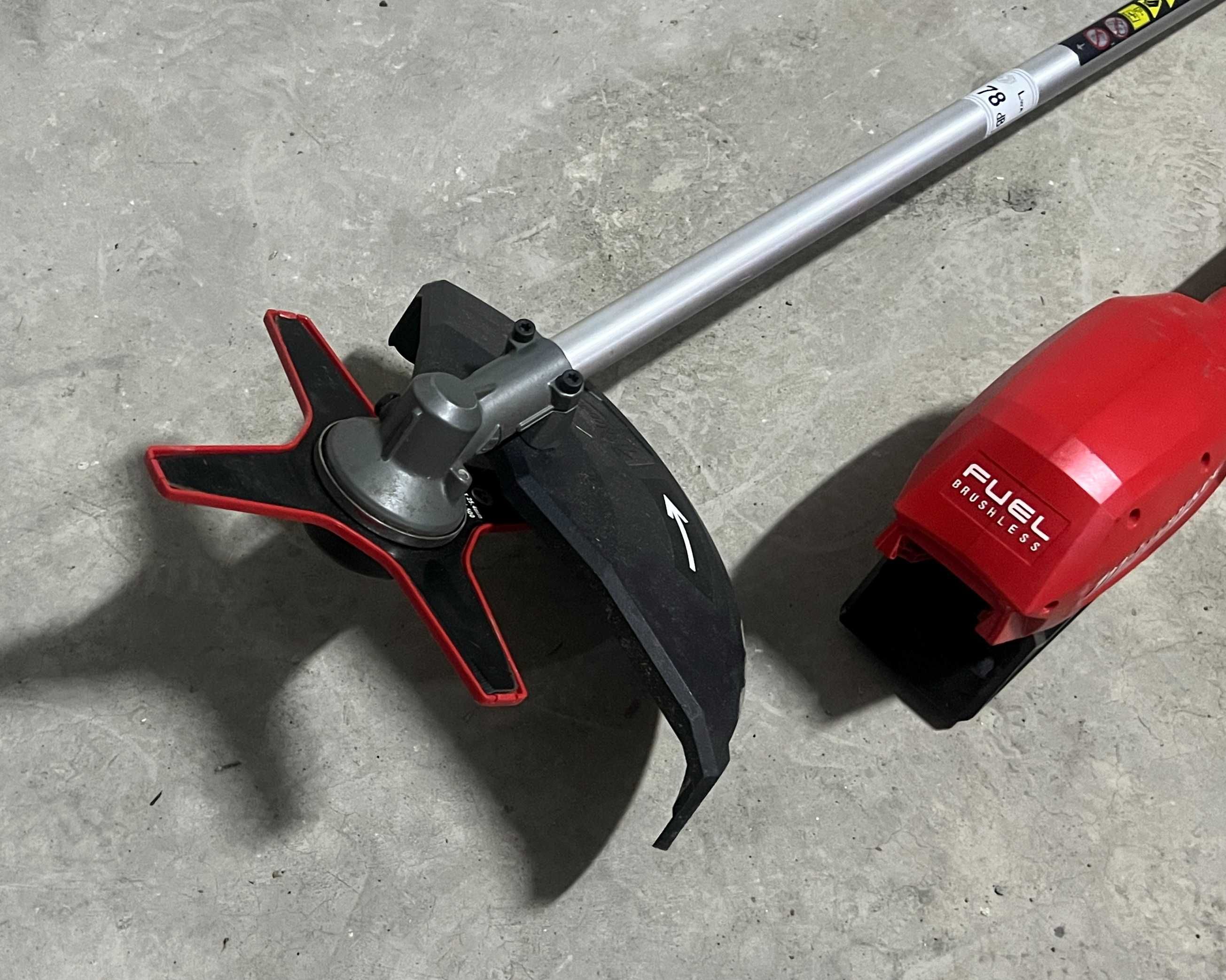 Motocoasa multifunctionala Milwaukee M18 FOPH QUIK-LOK - corp