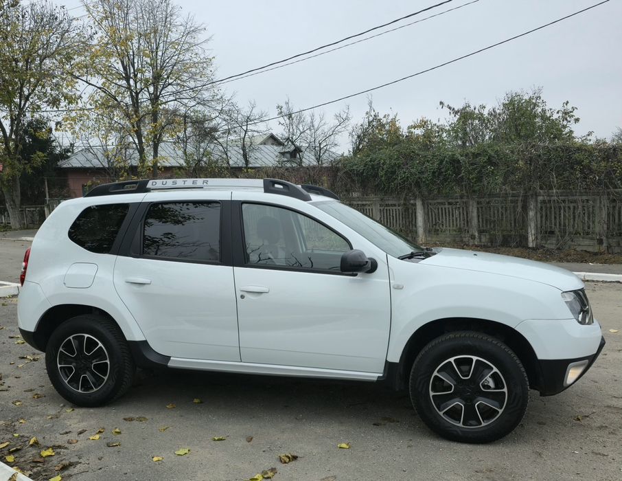 Dacia Duster Black Shadow
