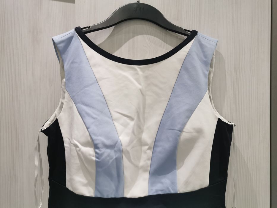 Нова рокля с етикет