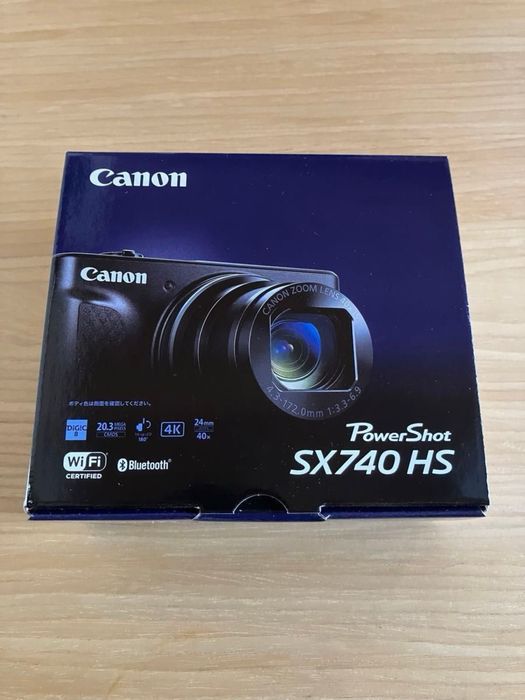 Canon sx740 HS.