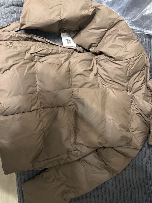 Продам куртку новую