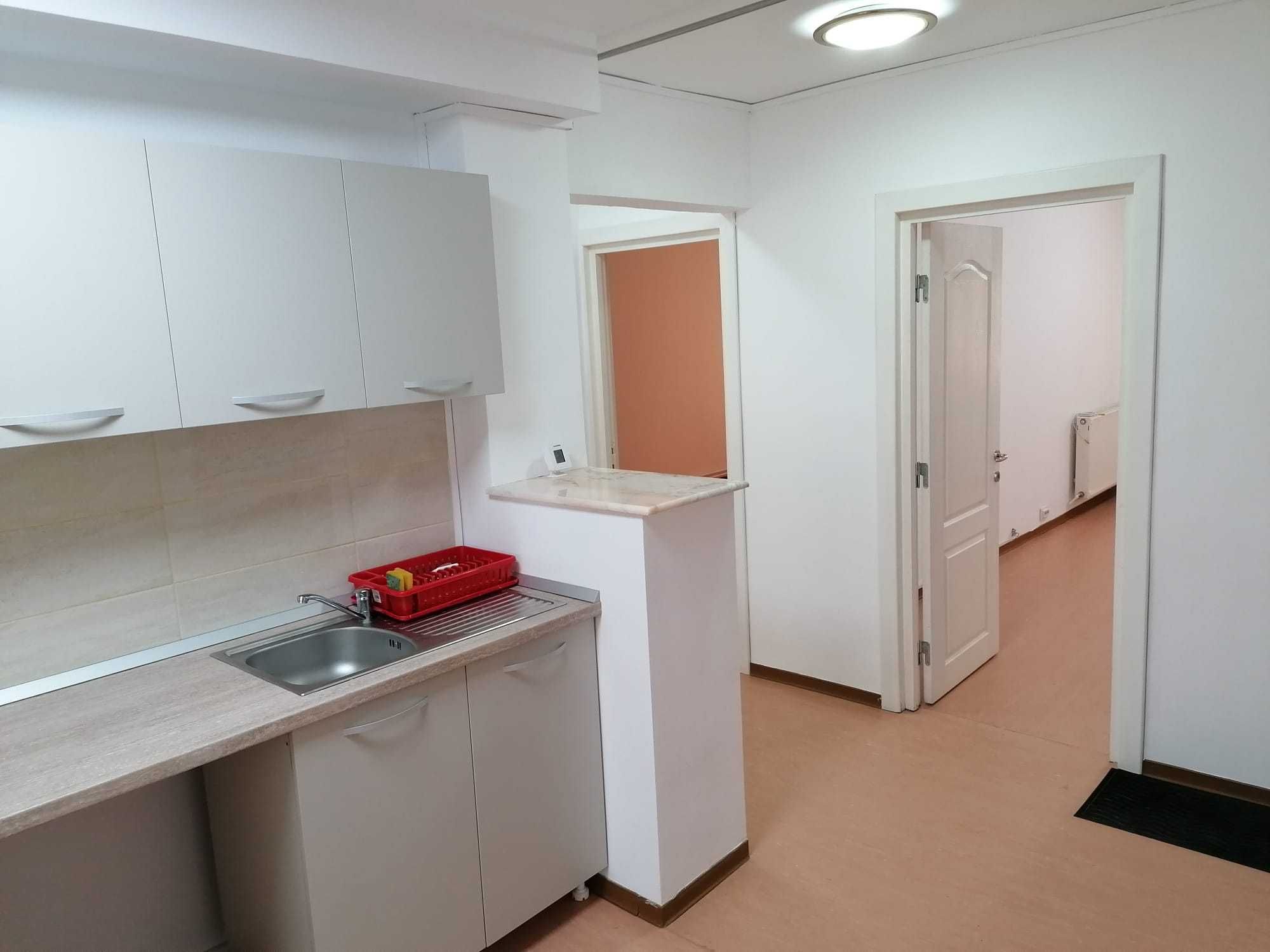 Apartament trei camere zona Grivitei