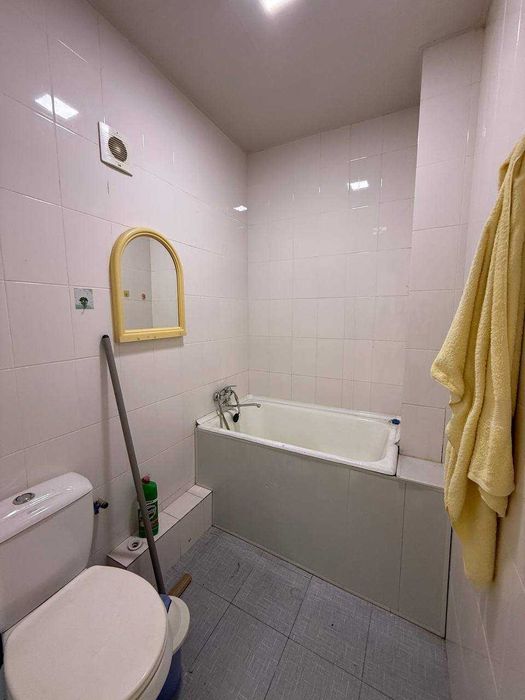 Продаю квартиру  в центре! 
 Яккасарай / Ул. А. Каххара, 1-комн