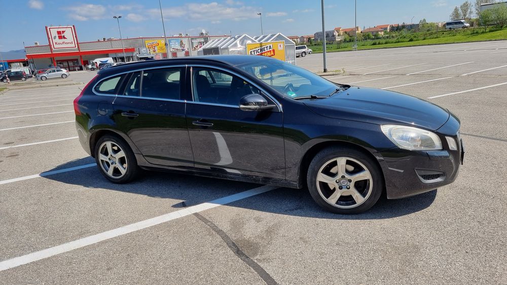 Volvo V60 D3 2011, 2L-5 cilindri