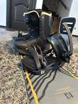 Set snowboarding K2 (placa+legaturi+boots)