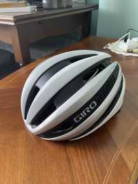 Giro Synthe велосипедный шлем