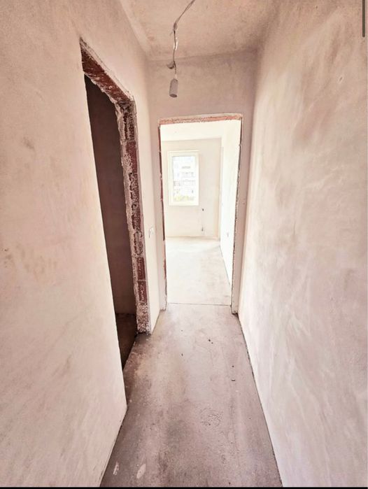 Продава се Тристаен апартамент в София, Банишора - 159 кв.м за 1881 €/кв.м - Снимка #6