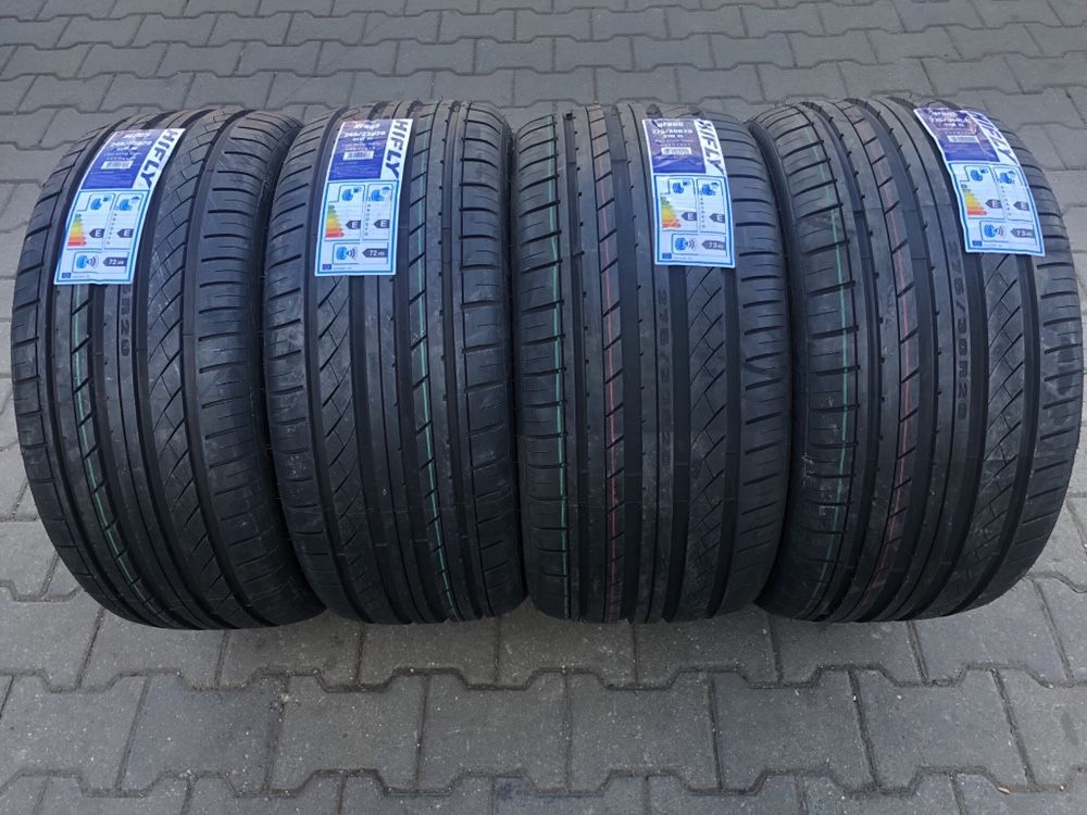 Set anvelope noi vara BMW Seria 3 255/35/18 cu 225/40/18 HIFLY