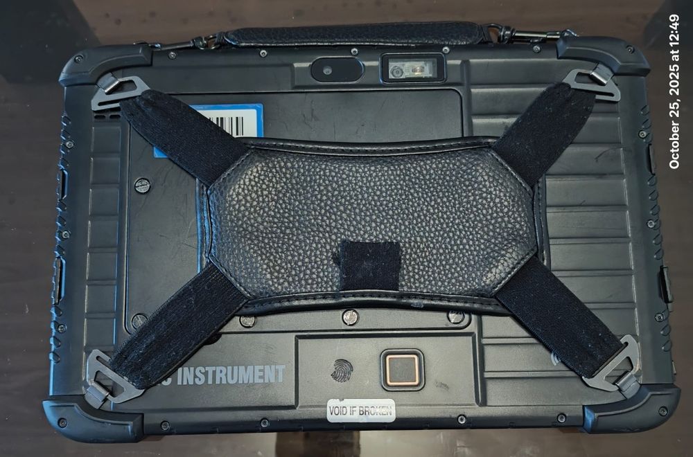Tableta diagnoza auto Fielbook Getac rezistenta la socuri