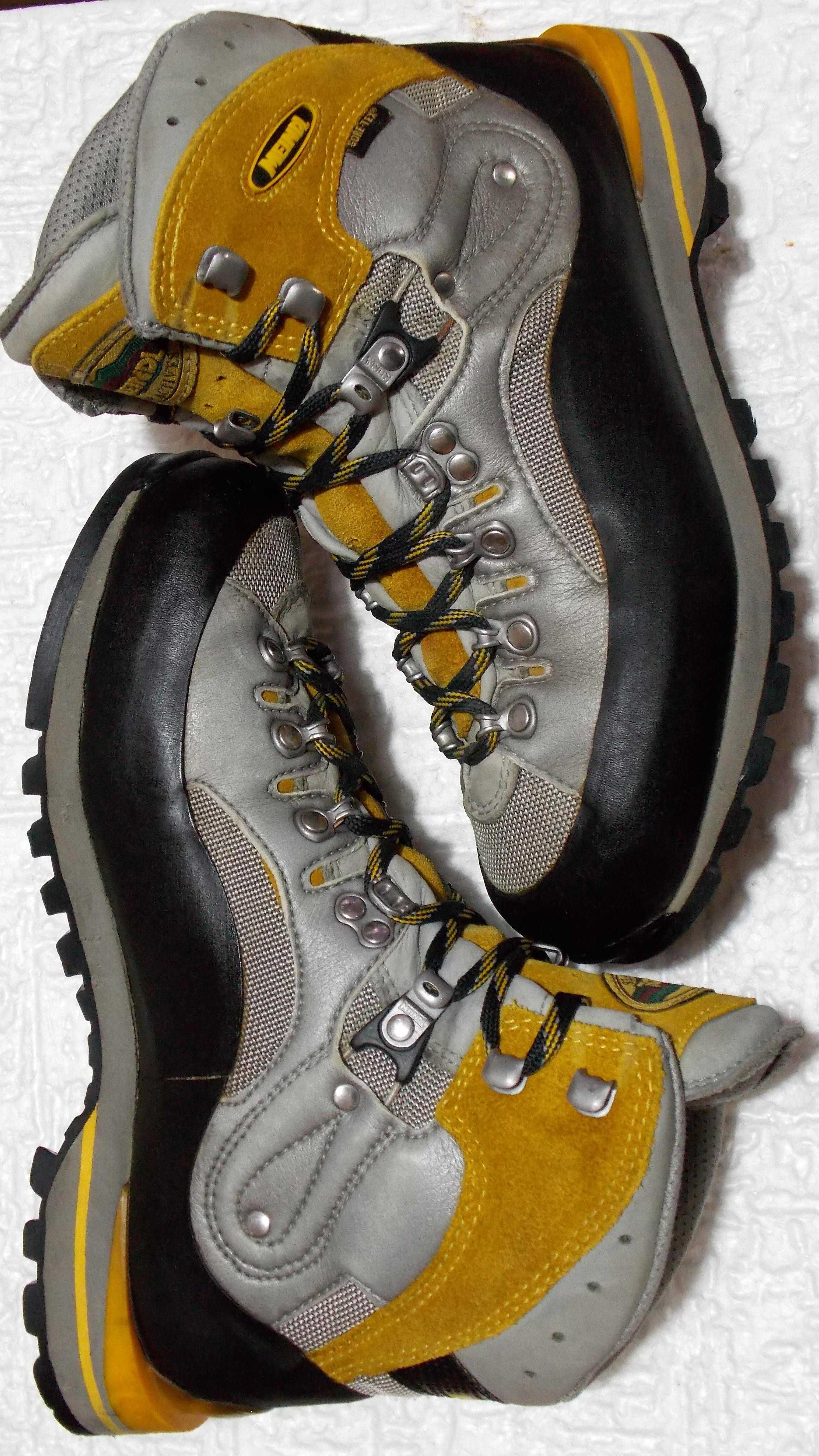 bocanci Meindl nr.37,5 goretex,vibram,munte,alpinism,de iarna