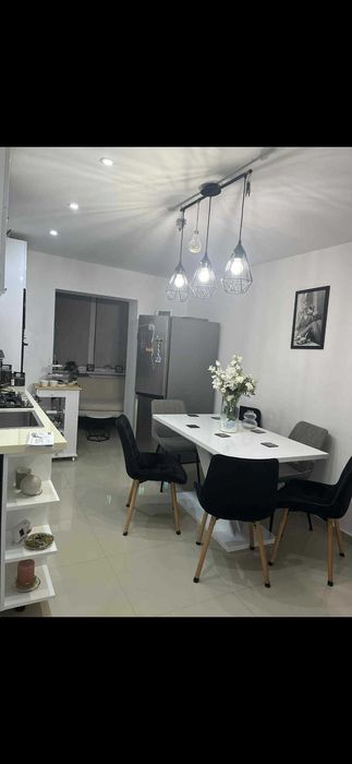 Ap 2 camere dec .zona sud