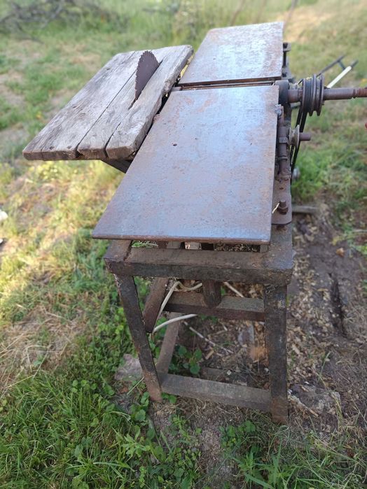 Vand abrict; grosime, masă și circula,3 cutite