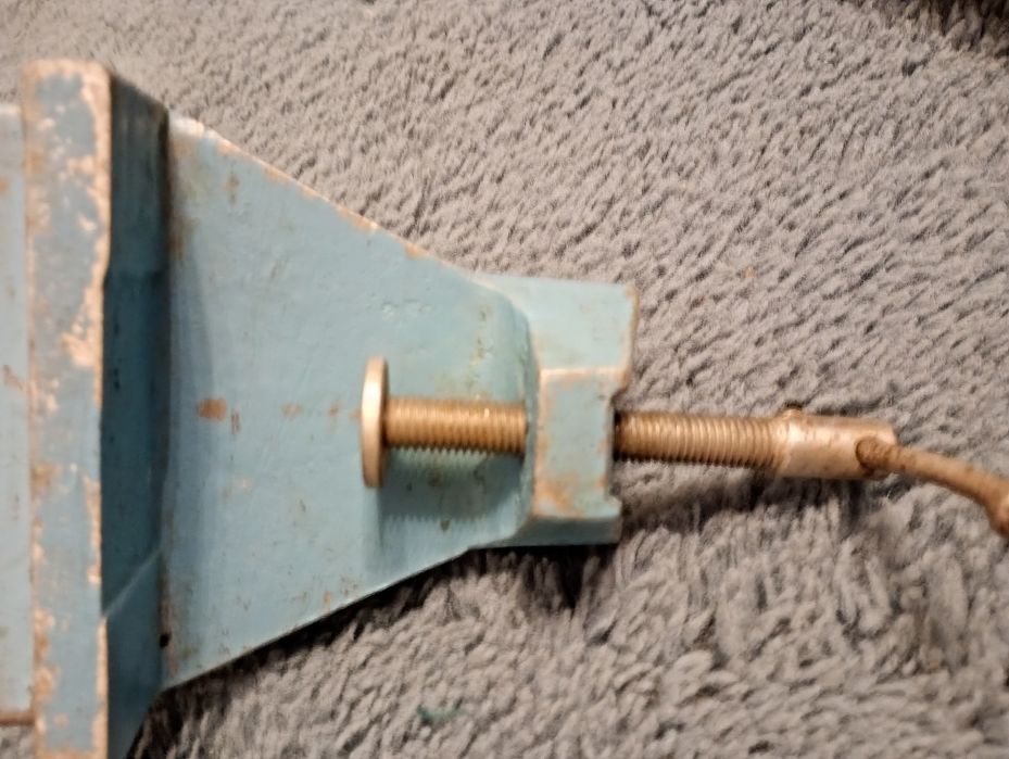 Menghina mecanica fina