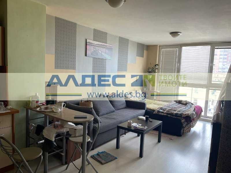 Продава се Двустаен апартамент в София, Зона Б-18 - 45 кв.м за 2667 €/кв.м - Снимка #2