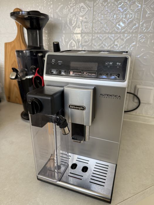 Кофемашина DeLonghi Autentica Etam