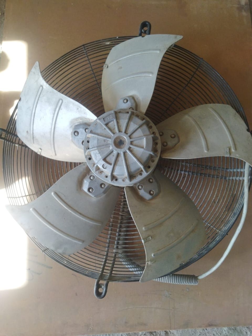 Продам вентилятор для кондиционера