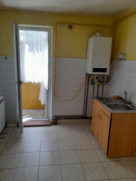 Apartament 3 camere central Radauti