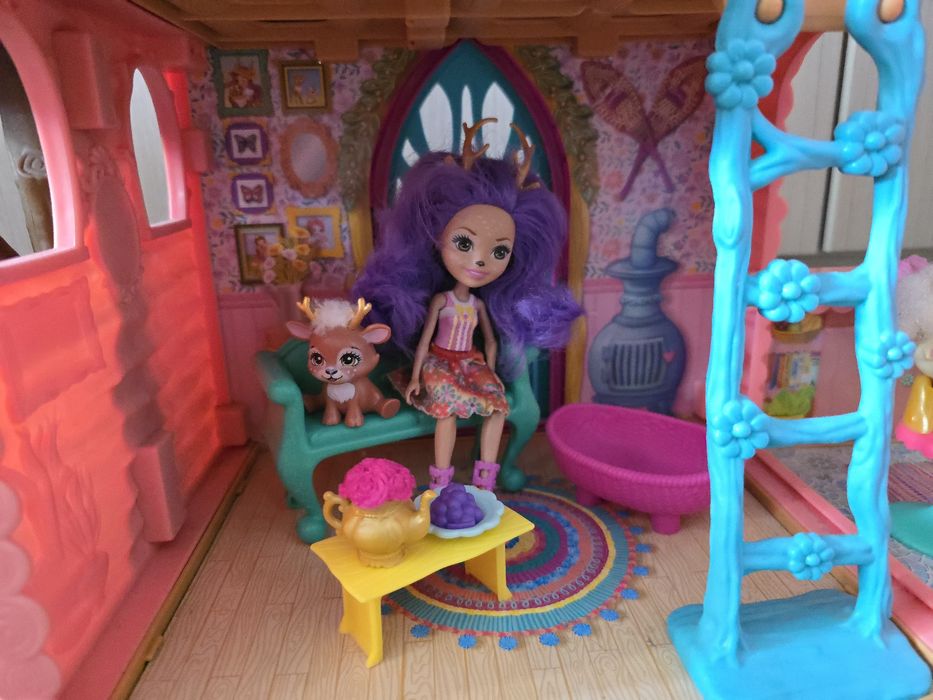 Enchantimals-Cozy deer house