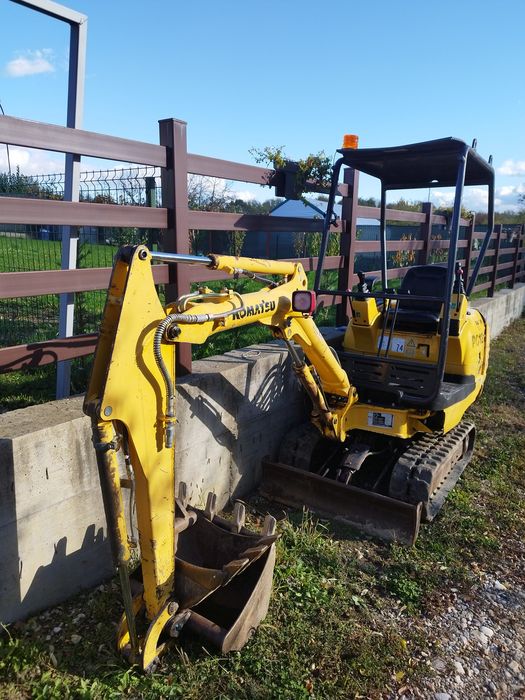 Miniexcavator Komatsu  de 1, 5 t