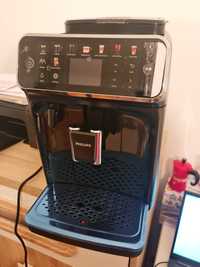 Espressor automat PHILIPS Seria 5500 EP5541