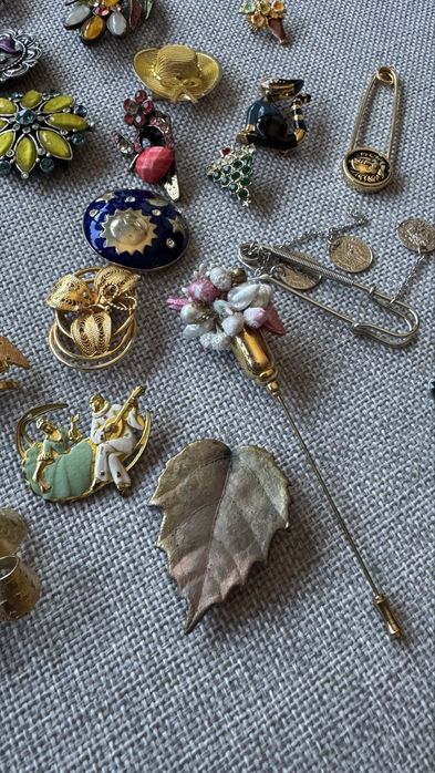 Брошка,брошки,фиба за коса за най-изтънчения вкус