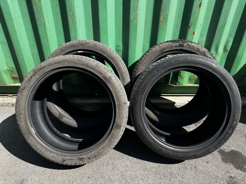 Гуми 295/40/22 Goodyear Eagle F1 MO