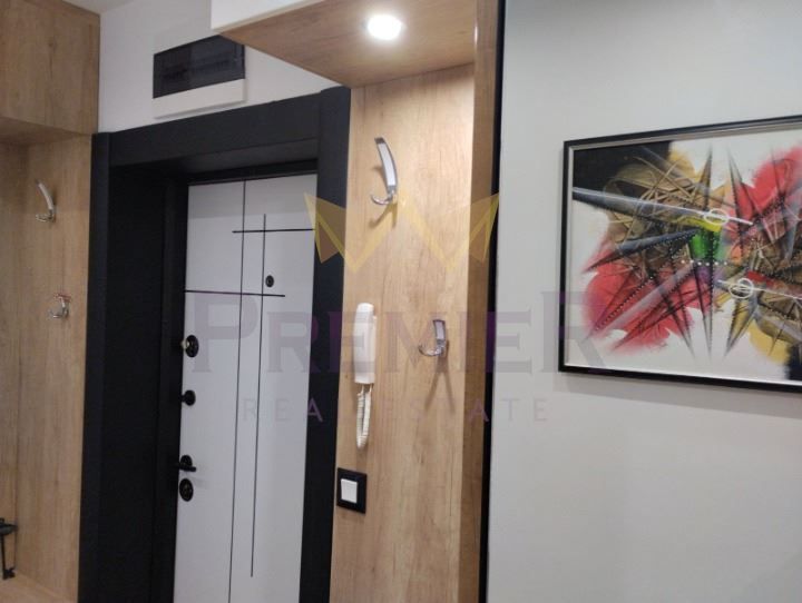 Дава се под наем Двустаен апартамент в Варна, ВИНС - 55 кв.м за 600 € - Снимка #4