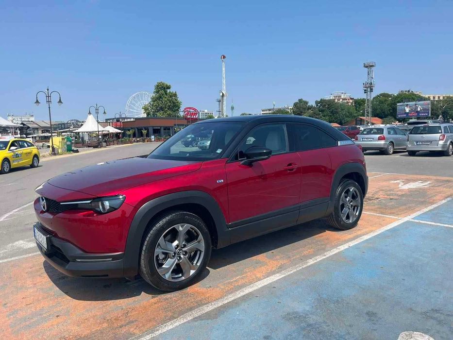 Продавам Mazda MX30 НОВА В ГАРАНЦИЯ