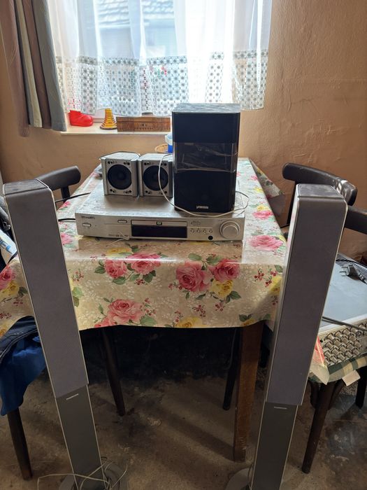 Vand amplificatoarele si boxele