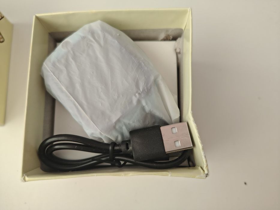 Vând smartwatch pentru copii nou desigilat ieftin!