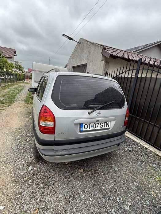 Opel Zafira A 2002