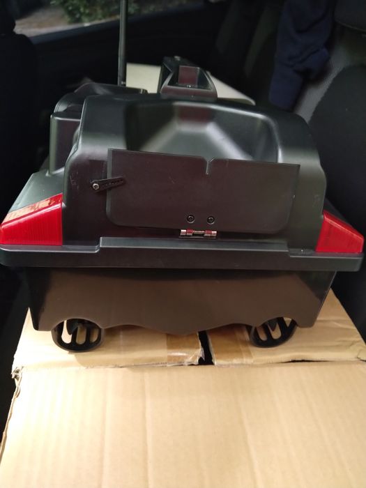 Vaporaș plantat și nădit cu 3 cuve