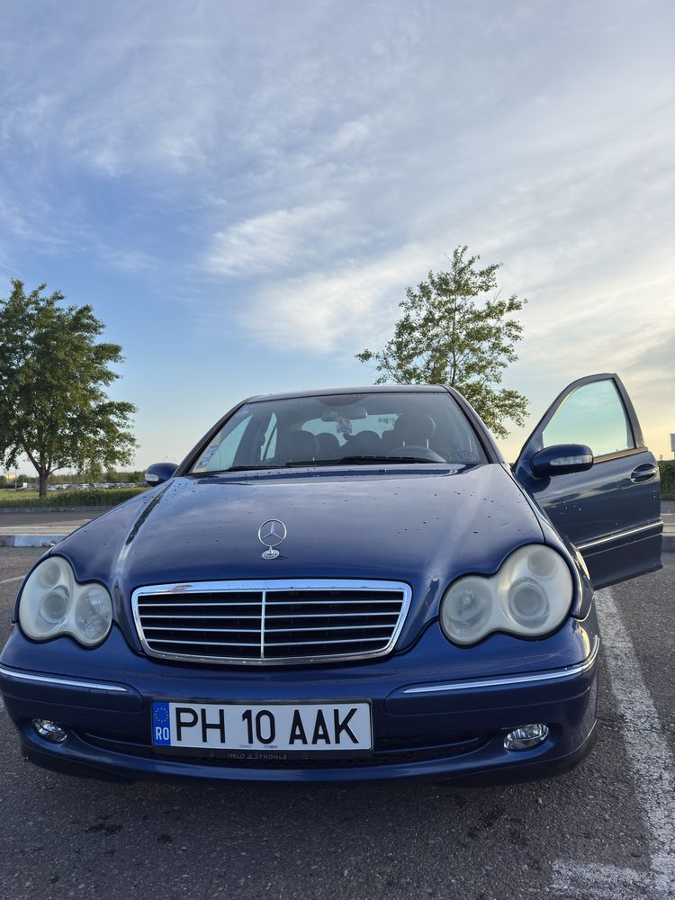 Vand masina mercedes benz C class avangard 2000