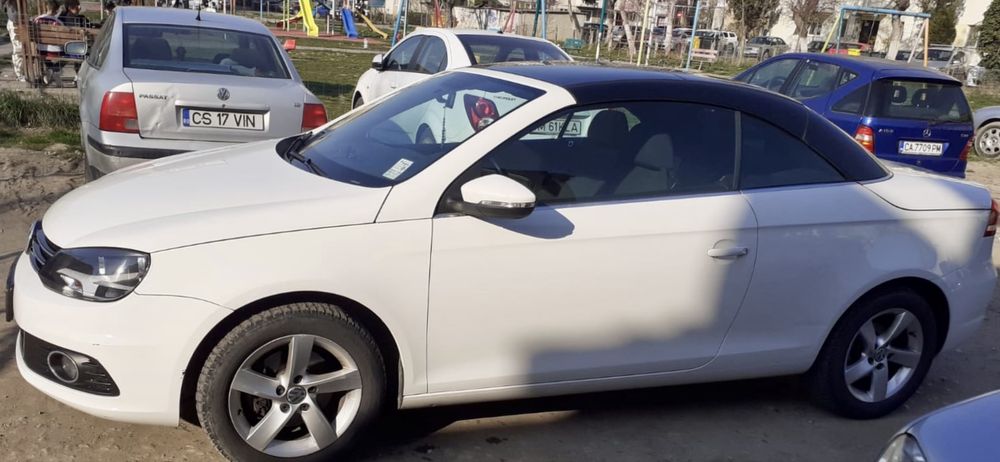 Unic proprietar, vand Volkswagen Eos anul 2011