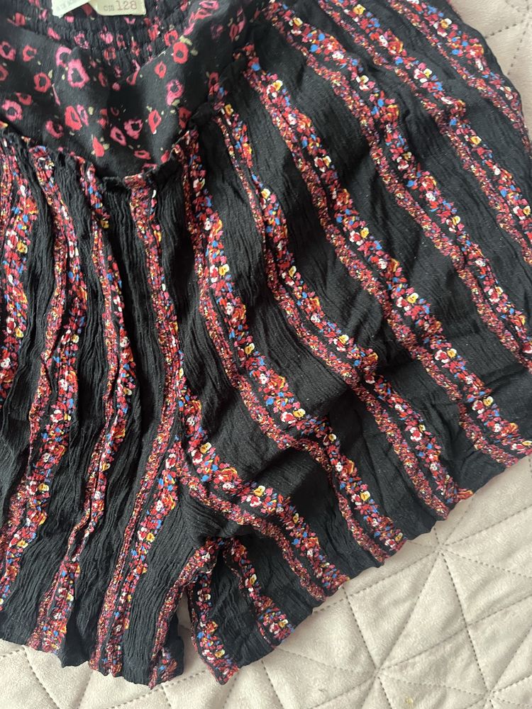 Pantaloni Zara 8 ani