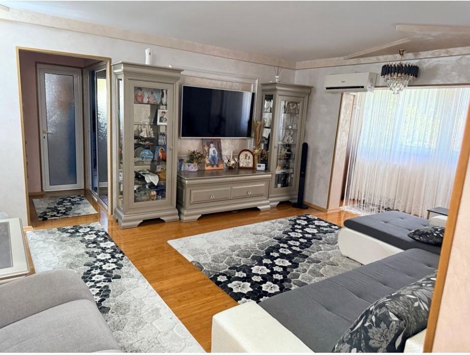 Apartament 3 cam. -etj. 1- zona McDonald’s/Parcul Tineretului -Slatina