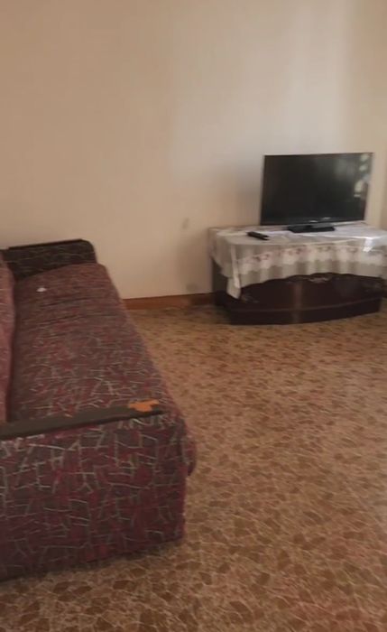 Юнусабад -18.  2/4/4. 56м2