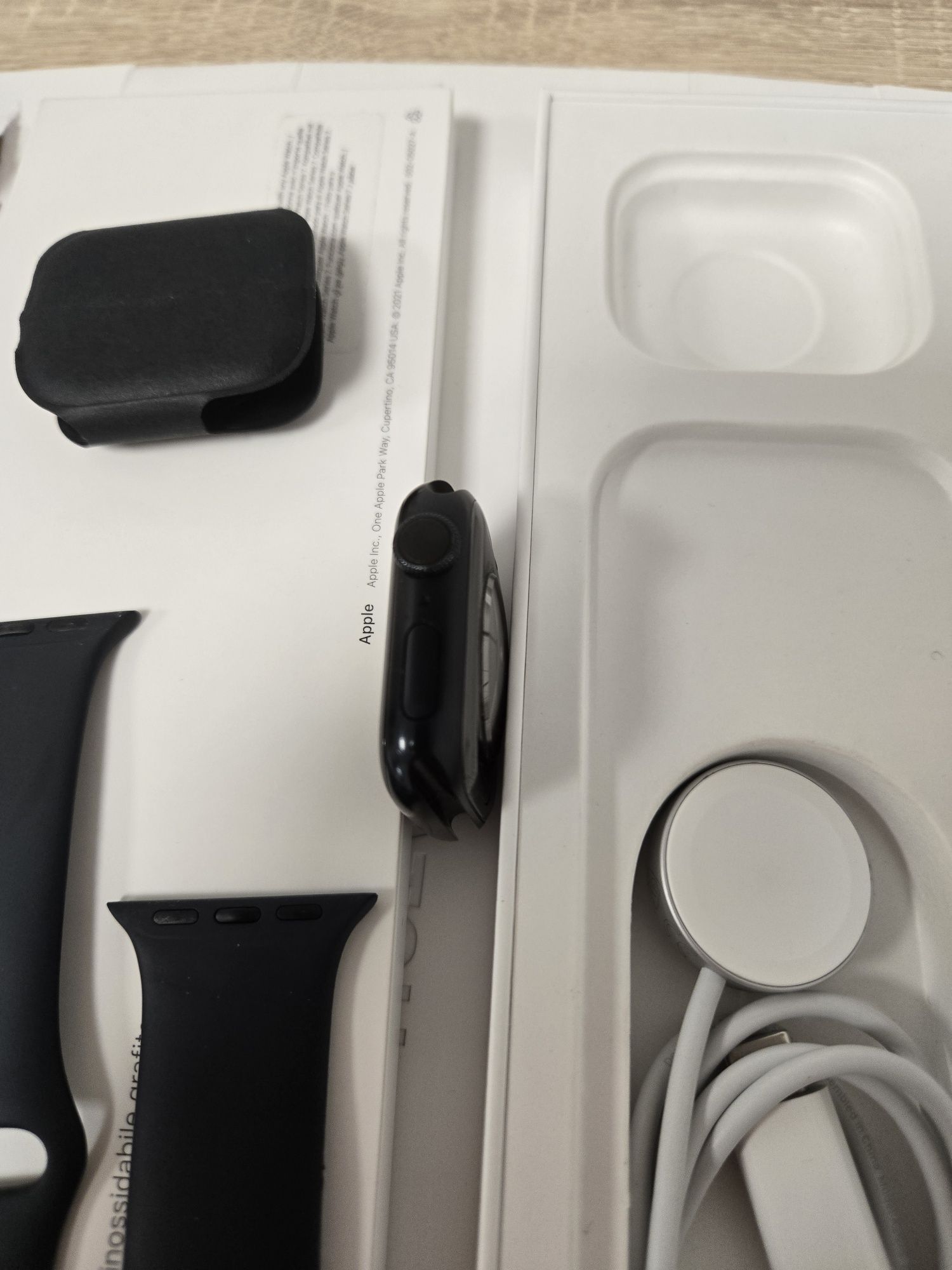 Apple Watch seria 7 negru 41 mm