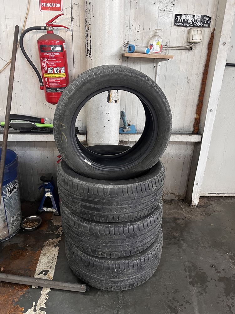 Anvelope vara michelin 195/50/15