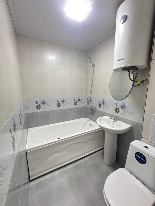 Продаётся люкс 2х комнатная квартира на 1-этаже Адрес Вокзал Партсъезд