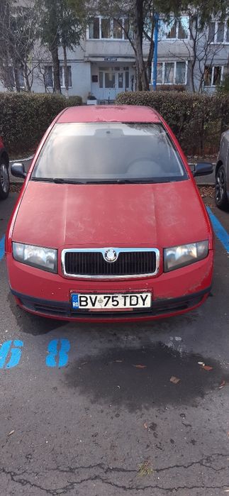 Skoda Fabia berlina, 2003, rosu, ptr piese schimb