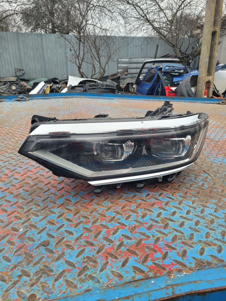 Far stanga vw passat 2022 ful led