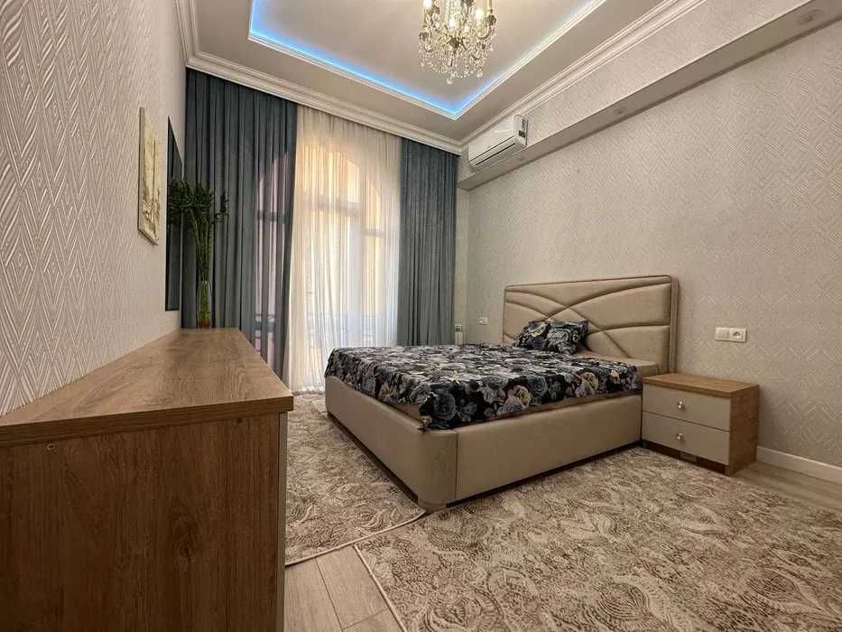 Продается квартира в нововстройке с евроремонт Паркентский рынок