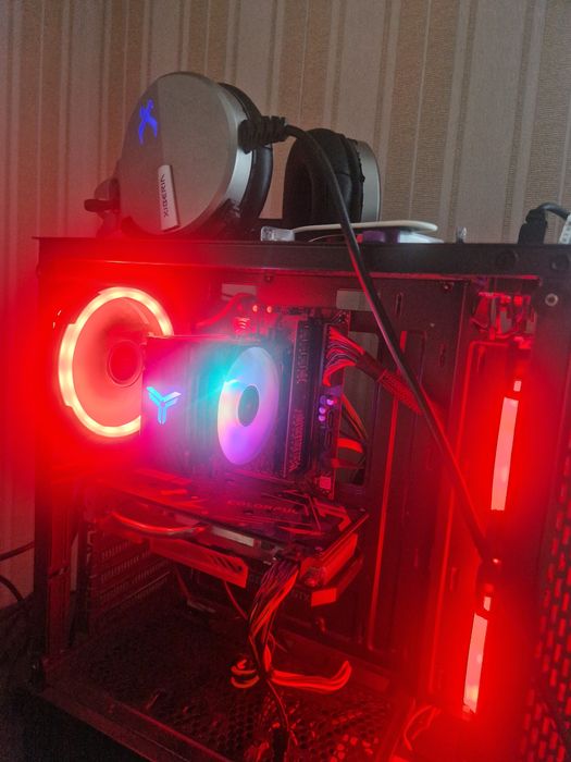 I3 10100 + h510 материнская плата +16 ОЗУ + кулер комплект