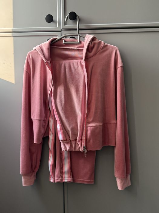 Двойка розовая.